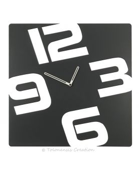 Horloge Design Temporis. Dimensions 40 x 40 cm. Acier découpé laser. Noir mat par thermolaquage.