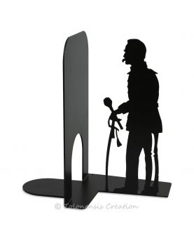 Marshal Józef Piłsudski bookends. Height 19 cm. Laser-cut steel