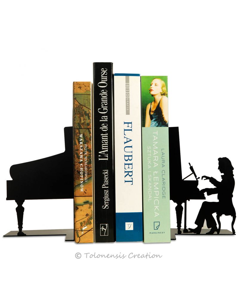The stunning set of bookends Frédéric Chopin. Height 19 cm